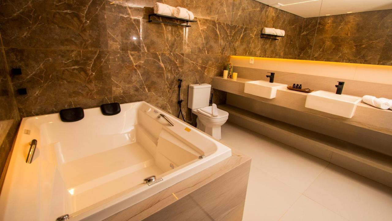 Paraiso Beach Hotel Акуираз Екстериор снимка